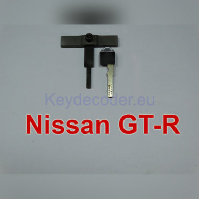 Nissan GT-R lock pick